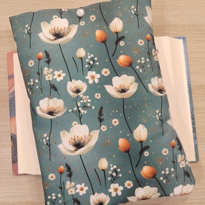 Nagy zárható vízhatlan könyvtok/tablet tok  (virágos)) , Otthon & Életmód, Papír, írószer, Könyv- és füzetborító, Varrás, MESKA