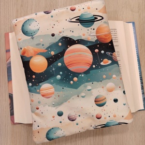 Vízhatlan ölelhető könyvtok (bolygós) , Könyv & Zene, Könyvtok, Varrás, MESKA