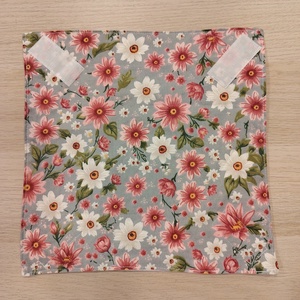 Virágos újraszalvéta - táska & tok - uzsonna- & ebéd tartó - szendvics csomagoló - Meska.hu