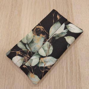 Növényes zsepitartó, Táska & Tok, Pénztárca & Más tok, Zsebkendőtartó tok, Varrás, Mintás anyagból készült, bélelt papírzsepitartó. Kb 10-db zsebkendő fér el kényelmesen benne. Kivál..., MESKA