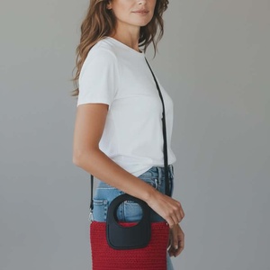 Meggypiros színű válltáska, kézitáska - táska & tok - kézitáska & válltáska - válltáska - Meska.hu