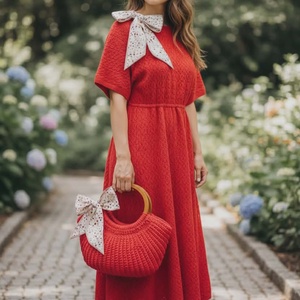 Piros, horgolt kagylótáska - táska & tok - kézitáska & válltáska - kézitáska - Meska.hu