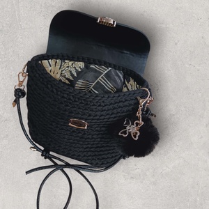 Fekete horgolt válltáska - táska & tok - kézitáska & válltáska - válltáska - Meska.hu