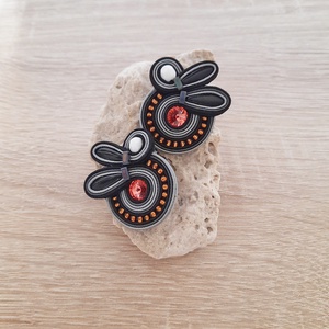 Elegáns sujtás fülbevaló, Ékszer, Fülbevaló, Fülékszer, Ékszerkészítés, Gyöngyfűzés, gyöngyhímzés, MESKA