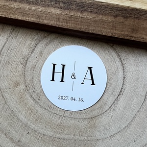 Monogramos esküvői matrica, Esküvő, Meghívó & Kártya, Esküvői borítékzáró matrica, , A monogramos esküvői matrica a Ti kezdőbetűitekkel és az esküvőtök dátumával készül, így igazán sze..., MESKA