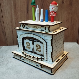 Kandalló formájú öröknaptár ceruza tartóval  - otthon & életmód - dekoráció - fali és függő dekoráció - falinaptár & öröknaptár - Meska.hu