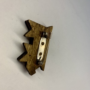 Poligon malac formájú kitűző - ékszer - kitűző és bross - kitűző - Meska.hu