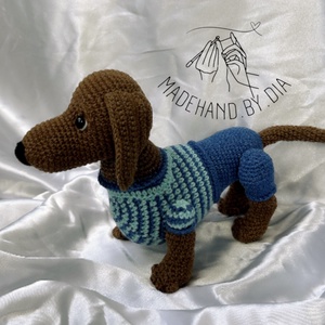 Horgolt Tacskó - játék & sport - plüssállat & játékfigura - kutya - Meska.hu