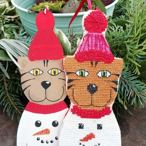 Cica hóemberes pulcsiban keresztszemes minta - kellékek & szerszámok - Meska.hu