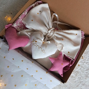 Babaváró Babaköszöntő Névtábla babaszobára masnin - otthon & életmód - babaszoba, gyerekszoba - babaszoba dekoráció - Meska.hu