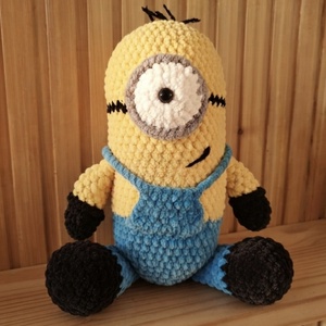 Horgolt plüss MINION figura - Meska.hu