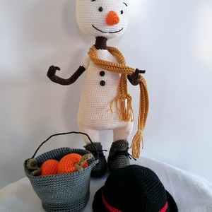 Amigurumi hóember  - karácsony - karácsonyi lakásdekoráció - karácsonyi manók, figurák - Meska.hu