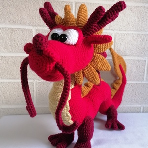 Amigurumi sárkány  - otthon & életmód - dekoráció - asztal és polc dekoráció - asztaldísz - Meska.hu