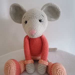 Amigurumi egér pulcsiban , Játék & Sport, Plüssállat & Játékfigura, Egér, Horgolás, MESKA