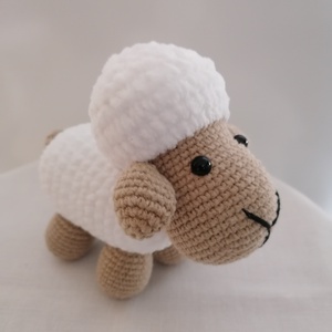 Amigurumi bárány , Játék & Sport, Plüssállat & Játékfigura, Más figura, Horgolás, MESKA