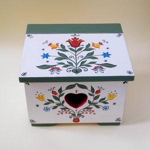 Hagyományos stílusú, mesés hangulatú, menyasszonyi láda,  tulipános festett fa ládikó, tulipános láda magyar motívumos - esküvő - Meska.hu