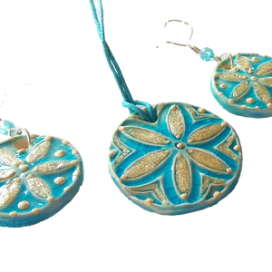 Türkiz élet virága - kerámia ékszerszett - ékszer - fülbevaló - lógó fülbevaló - Meska.hu
