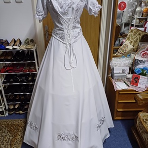 Menyasszonyi, báli, szalagavatós palotás ruha, ezüst himzett.  - esküvő - ruha - menyasszonyi ruha - Meska.hu