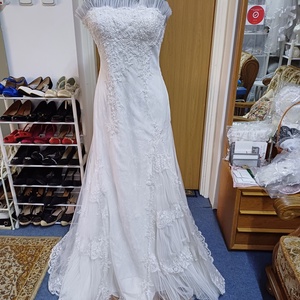 Menyasszonyi, báli ruha, csipkés, uszályos, Esküvő, Ruha, Menyasszonyi ruha, Gyöngyfűzés, gyöngyhímzés, Varrás, MESKA