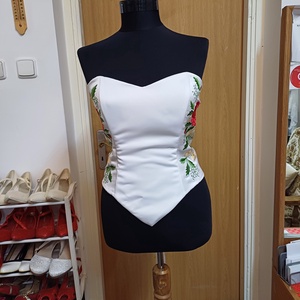 Kalocsai himzett mider, felsőrész. - esküvő - ruha - menyasszonyi ruha - Meska.hu