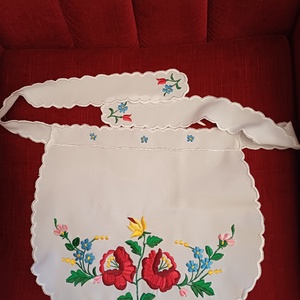 Kalocsai himzett kötények eladóak. , Otthon & Életmód, Konyhafelszerelés, tálalás, Konyhai textil, Kötény, Hímzés, Varrás, MESKA