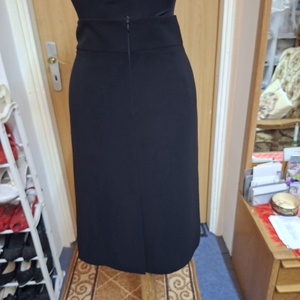 Elasztikus anyagból készített fekete  szoknya. - ruha & divat - női ruha - szoknya - Meska.hu