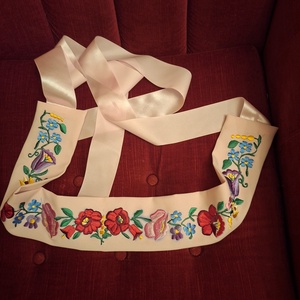 Kalocsai hímzett öv, szalaggal. - ruha & divat - öv & övcsat - öv - Meska.hu Kalocsai hímzett öv, szalaggal. - ruha & divat - öv & övcsat - öv - Meska.hu