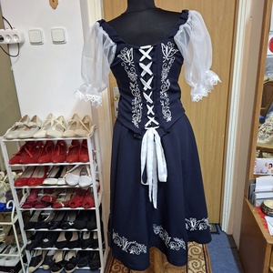 Menyecske, tánc, alkalmi ruha, palotás ruha.  - esküvő - ruha - menyasszonyi ruha - Meska.hu