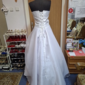 Menyasszonyi, szalagavatós,  alkalmi, tánc ruha, kalocsai himzéssel.  - esküvő - ruha - menyecske ruha - Meska.hu