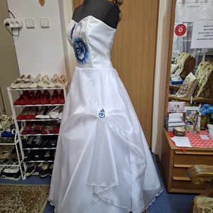 Menyasszonyi, szalagavatós,  alkalmi, tánc ruha, kalocsai himzéssel.  - esküvő - ruha - menyecske ruha - Meska.hu