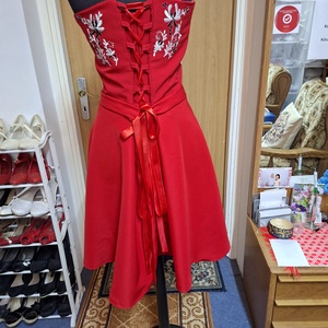 Hímzett menyecske, alkalmi, tánc ruha. - esküvő - ruha - koszorúslány ruha - Meska.hu