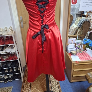 Himzett menyecske, alkalmi, tánc ruha. - esküvő - ruha - koszorúslány ruha - Meska.hu