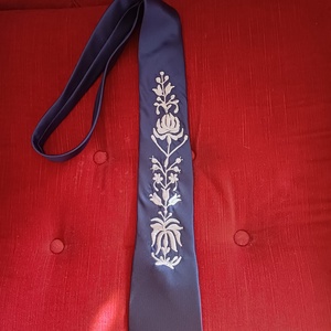 Bocskai mintával hímzett nyakkendők minden alkalomra - esküvő - kiegészítők - nyakkendő - Meska.hu