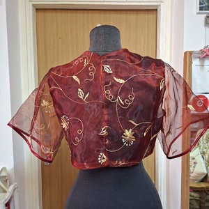 Boleró, bordó himzett organza. - esküvő - kiegészítők - bolero és válltakaró - Meska.hu