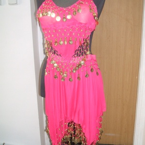 Táncosnő jelmez flitterekkel, gyöngyökkel. - Meska.hu