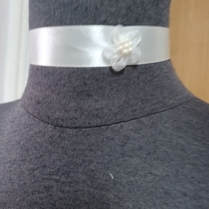 Nyakpántok, elegánsak, a ruhák szép kiegészítői. - Meska.hu