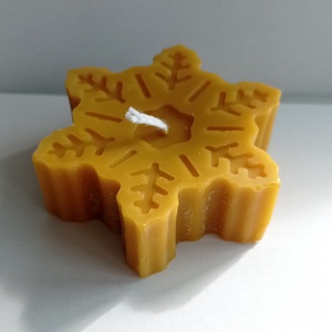 Méhviasz hópehely formályú gyergya - Meska.hu