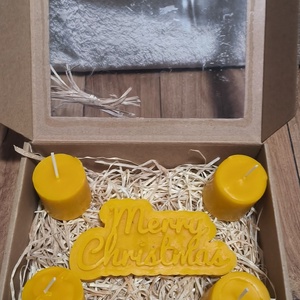 Méhviasz Karácsonyi gyergyák díszdobozban, Esküvő, Dekoráció, Gyertya & Gyertyatartó, Gyertya-, mécseskészítés, MESKA