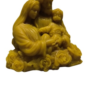 Méhviasz Szent Család gyergya  - Meska.hu