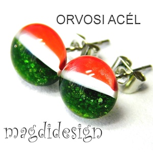 Nemzeti színű  -- Piros, fehér, zöld üvegékszer pötty fülbevaló --- Kokárda - ékszer - fülbevaló - pötty fülbevaló - Meska.hu