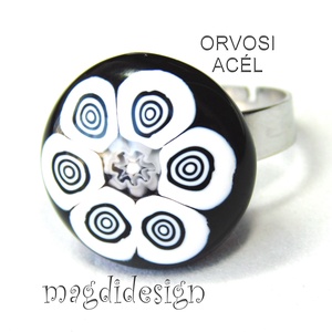 Fekete fehér körbe-körök millefiori üvegékszer gyűrű, Ékszer, Gyűrű, Statement gyűrű, Ékszerkészítés, Üvegművészet, MESKA