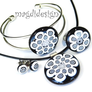 Fekete fehér körbe-körök millefiori üvegékszer gyűrű - ékszer - gyűrű - statement gyűrű - Meska.hu