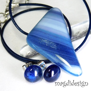  Kék csillámtenger üvegékszer szett nyaklánc stiftes fülbevaló, Ékszer, Ékszerszett, Ékszerkészítés, Üvegművészet, MESKA