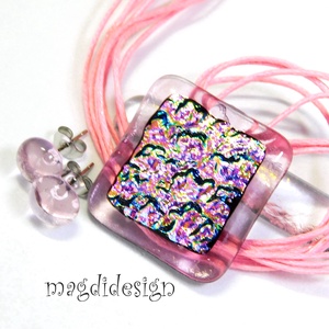 Rózsaszirmok dichroic üvegékszer szett nyaklánc stiftes fülbevaló - ékszer - ékszerszett - Meska.hu