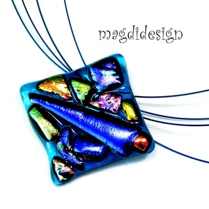 Kék absztrakt dichroic üvegékszer nyaklánc 1 - ékszer - nyaklánc - medálos nyaklánc - Meska.hu