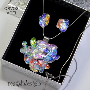 Szivárványos  borzaska dichroic üvegékszer stiftes fülbevaló 3 - ékszer - fülbevaló - pötty fülbevaló - Meska.hu