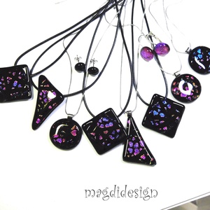 Szivecskés dichroic, üvegékszer szett nyaklánc, stiftes fülbevaló 1 - ékszer - ékszerszett - Meska.hu