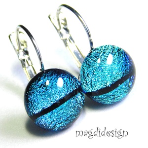 Kék fekete 1 csíkos dichroic üvegékszer kapcsos fülbevaló , Ékszer, Fülbevaló, Lógós kerek fülbevaló, Ékszerkészítés, Üvegművészet, MESKA