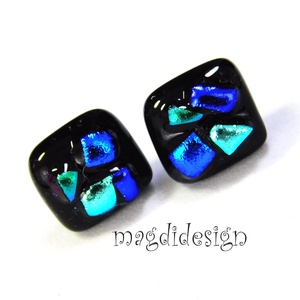 NEMESACÉL! Dichroic színkavalkád üvegékszer stiftes fülbevaló  - ékszer - fülbevaló - pötty fülbevaló - Meska.hu