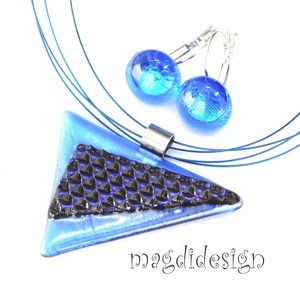 Kék piramisok dichroic  üvegékszer szett nyaklánc kapcsos fülbevaló - ékszer - ékszerszett - Meska.hu